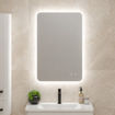 Slika OGLEDALO AQS CHARM 90x100x11 LED,UTIČNICA I GRIJAČ